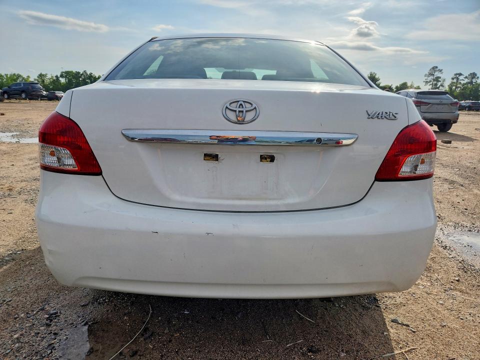 59701566 :رقم المزاد ، JTDBT4K35CL020827 vin ، 2012 Toyota Yaris مزاد بيع