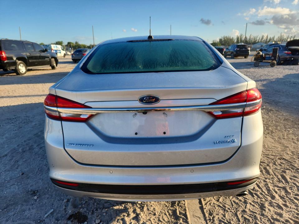 2018 Ford Fusion მანქანა იყიდება აუქციონზე, vin: 3FA6P0LU1JR200896, აუქციონის ნომერი: 61532146