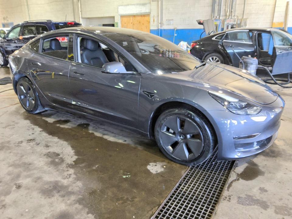 Продажа на аукционе авто 2023 Tesla Model 3, vin: 5YJ3E1EA0PF457859, номер лота: 60487166
