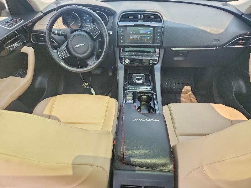 2018 Jaguar F-pace მანქანა იყიდება აუქციონზე, vin: SADCJ2GX1JA235550, აუქციონის ნომერი: 63021156