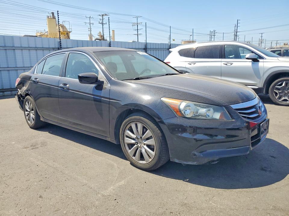 2011 Honda Accord მანქანა იყიდება აუქციონზე, vin: 1HGCP2E7XBA129484, აუქციონის ნომერი: 62796076