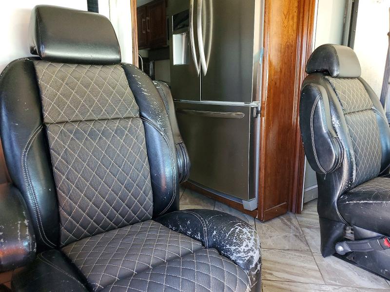 2018 Freightliner Chassis მანქანა იყიდება აუქციონზე, vin: 4UZAB2FC0JCJT5812, აუქციონის ნომერი: 59242476