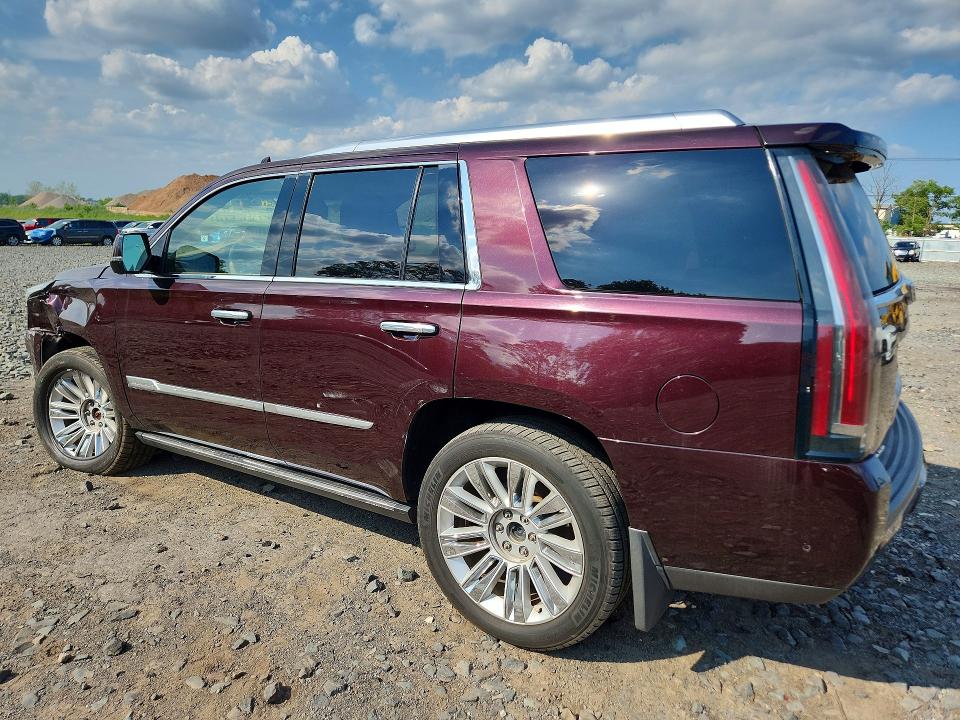 59811376 :رقم المزاد ، 1GYS4DKJ7HR271567 vin ، 2017 Cadillac Escalade مزاد بيع