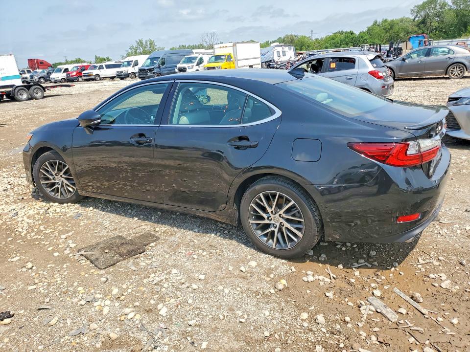 62959126 :رقم المزاد ، 58ABK1GG6HU059994 vin ، 2017 Lexus Es مزاد بيع