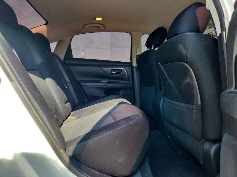 2016 Nissan Altima მანქანა იყიდება აუქციონზე, vin: 1N4AL3AP2GC267051, აუქციონის ნომერი: 59572296