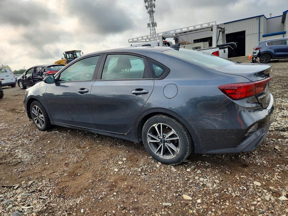 61694636 :رقم المزاد ، 3KPF24ADXPE662716 vin ، 2023 Kia Forte مزاد بيع