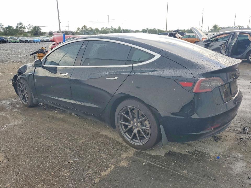 59375976 :رقم المزاد ، 5YJ3E1EA3KF434875 vin ، 2019 Tesla Model 3 مزاد بيع