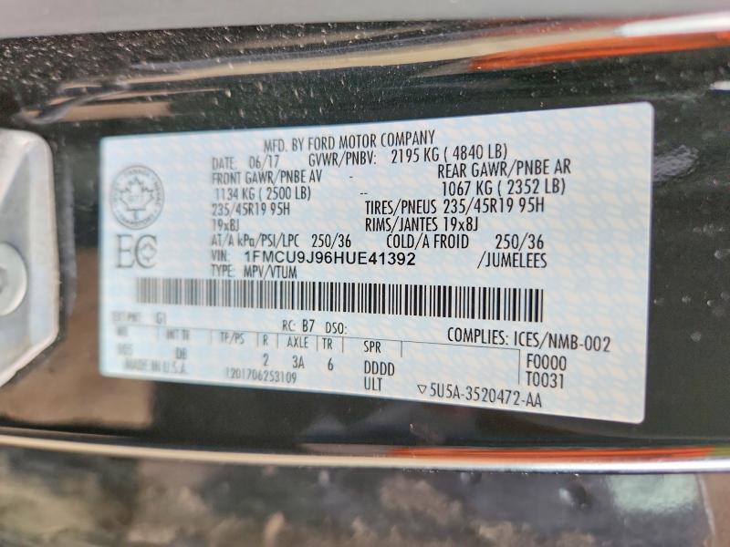 61408526 :رقم المزاد ، 1FMCU9J96HUE41392 vin ، 2017 Ford Escape مزاد بيع