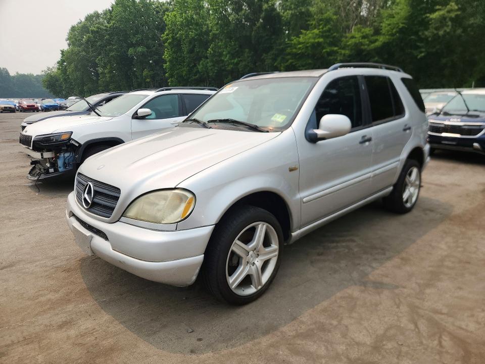 2001 Mercedes-benz Ml მანქანა იყიდება აუქციონზე, vin: 4JGAB72E51A266346, აუქციონის ნომერი: 61173736