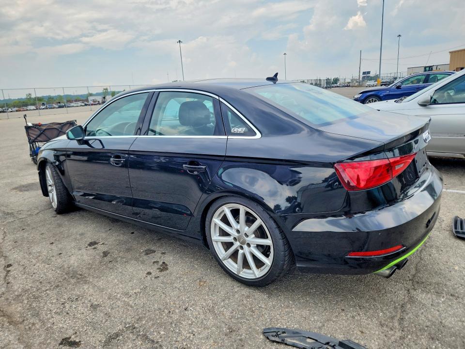 Продаж на аукціоні авто 2015 Audi A3, vin: WAUACGFF7F1012419, номер лоту: 60781536