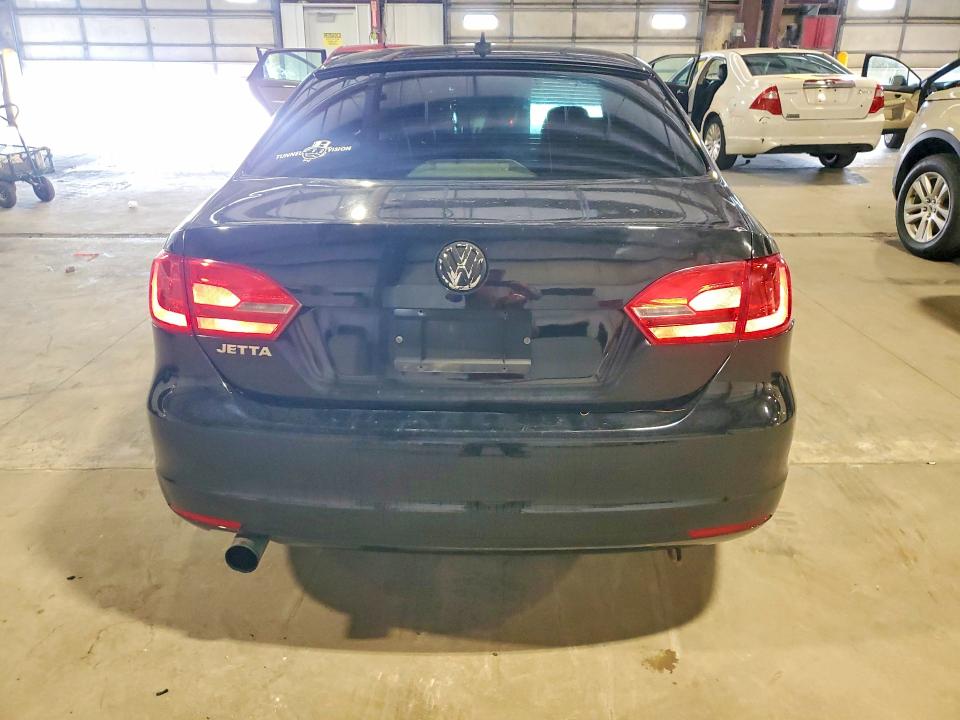2011 Volkswagen Jetta მანქანა იყიდება აუქციონზე, vin: 3VW3L7AJ4BM112995, აუქციონის ნომერი: 57072686