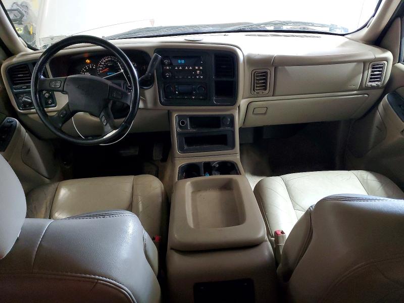 61922116 :رقم المزاد ، 3GNEC16Z55G165934 vin ، 2005 Chevrolet Suburban مزاد بيع