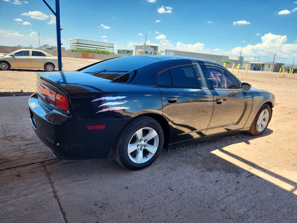 62531806 :رقم المزاد ، 2C3CDXBG2EH108681 vin ، 2014 Dodge Charger مزاد بيع