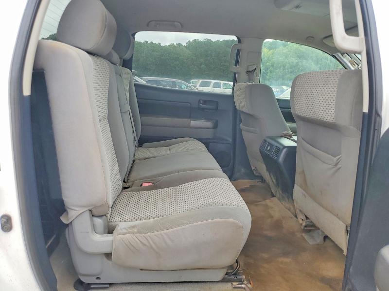 60667366 :رقم المزاد ، 5TFEY5F11AX075469 vin ، 2010 Toyota Tundra مزاد بيع