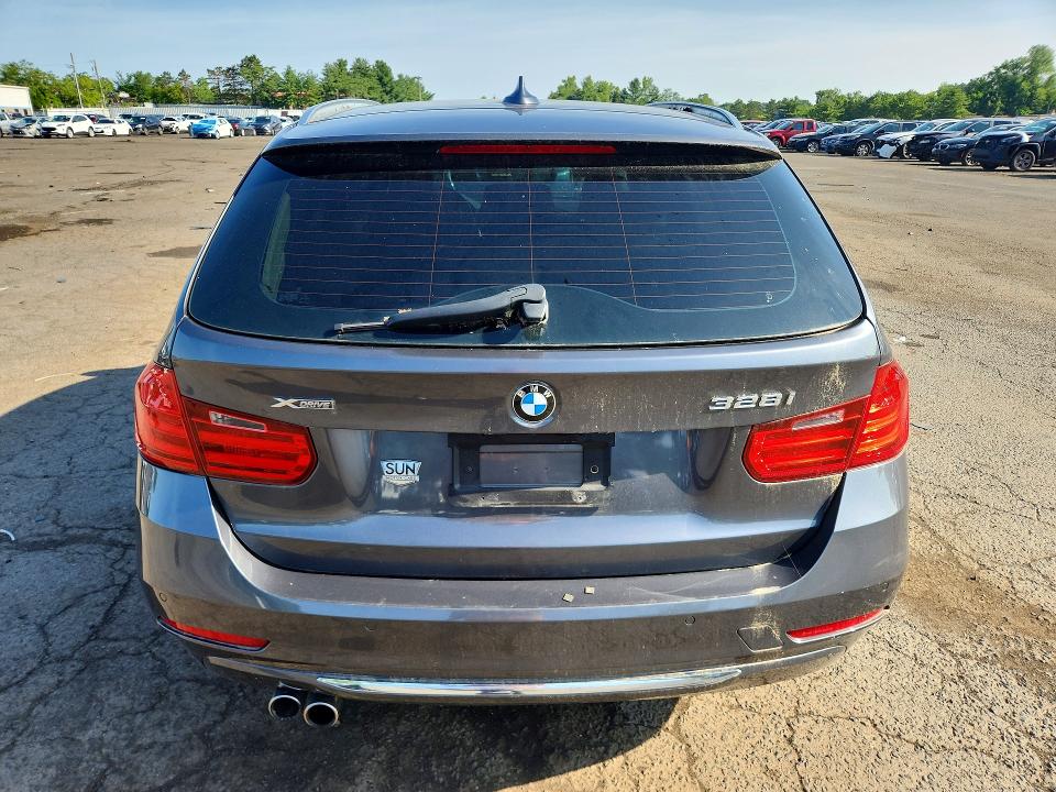 2014 Bmw 328 მანქანა იყიდება აუქციონზე, vin: WBA3G7C58EK296256, აუქციონის ნომერი: 61483976