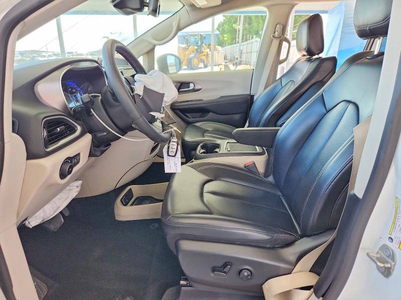 Продажа на аукционе авто 2023 Chrysler Pacifica, vin: 2C4RC1BG3PR597322, номер лота: 57498276