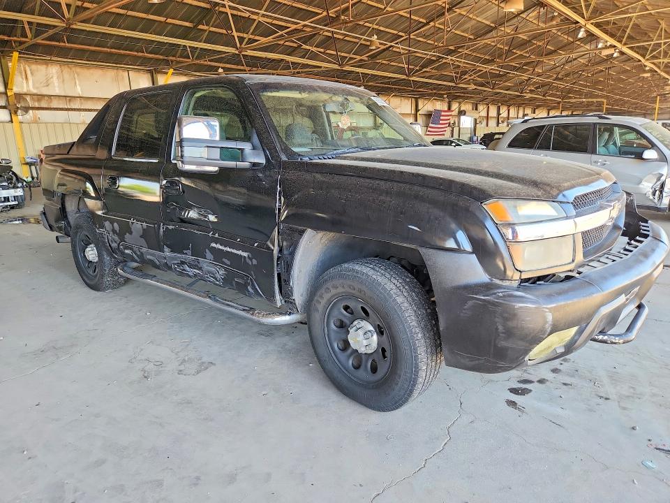 60520126 :رقم المزاد ، 3GNEC13T83G141124 vin ، 2003 Chevrolet Avalanche مزاد بيع
