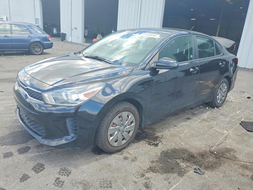 61033016 :رقم المزاد ، 3KPA24ADXLE335026 vin ، 2020 Kia Rio مزاد بيع