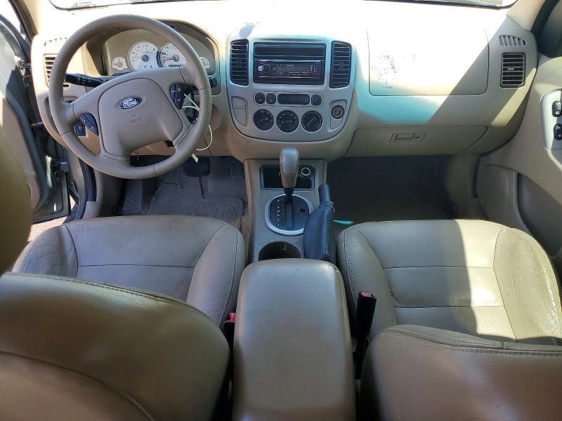 61892336 :رقم المزاد ، 1FMYU93185KD53738 vin ، 2005 Ford Escape مزاد بيع