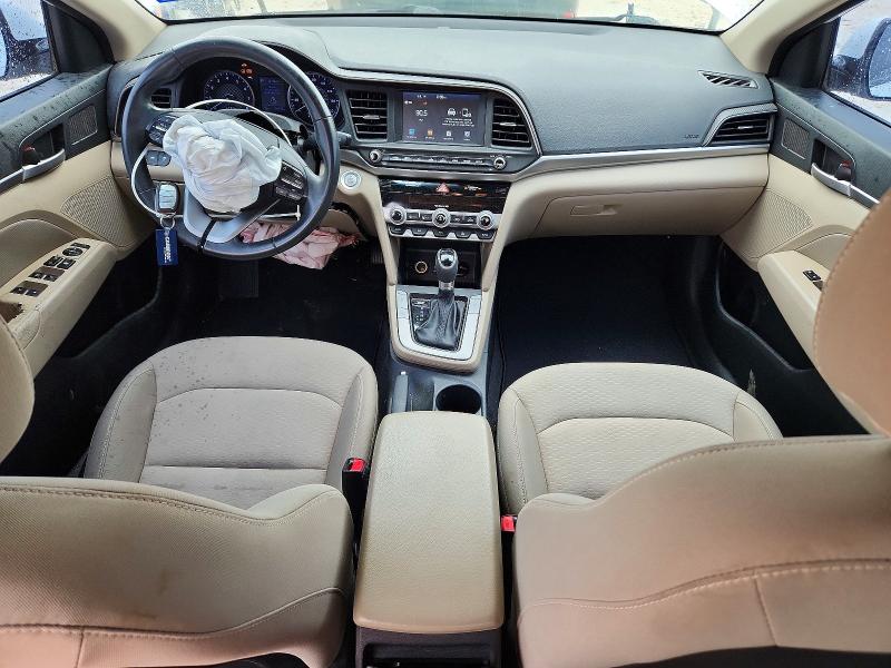 61075686 :رقم المزاد ، 5NPD84LF4KH455036 vin ، 2019 Hyundai Elantra مزاد بيع