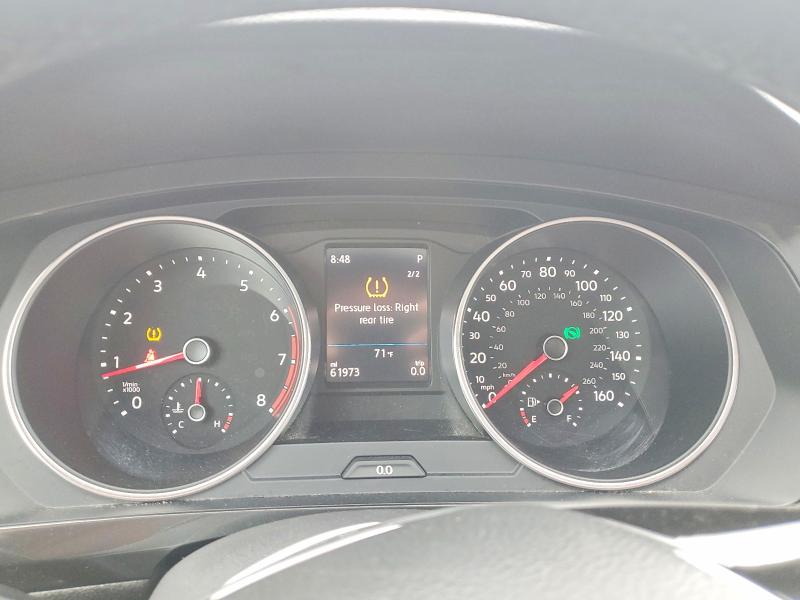 Продаж на аукціоні авто 2018 Volkswagen Tiguan, vin: 3VV3B7AX7JM121460, номер лоту: 62118056