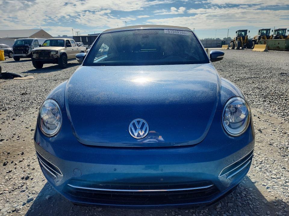 61949146 :رقم المزاد ، 3VW5DAAT2KM500957 vin ، 2019 Volkswagen Beetle مزاد بيع