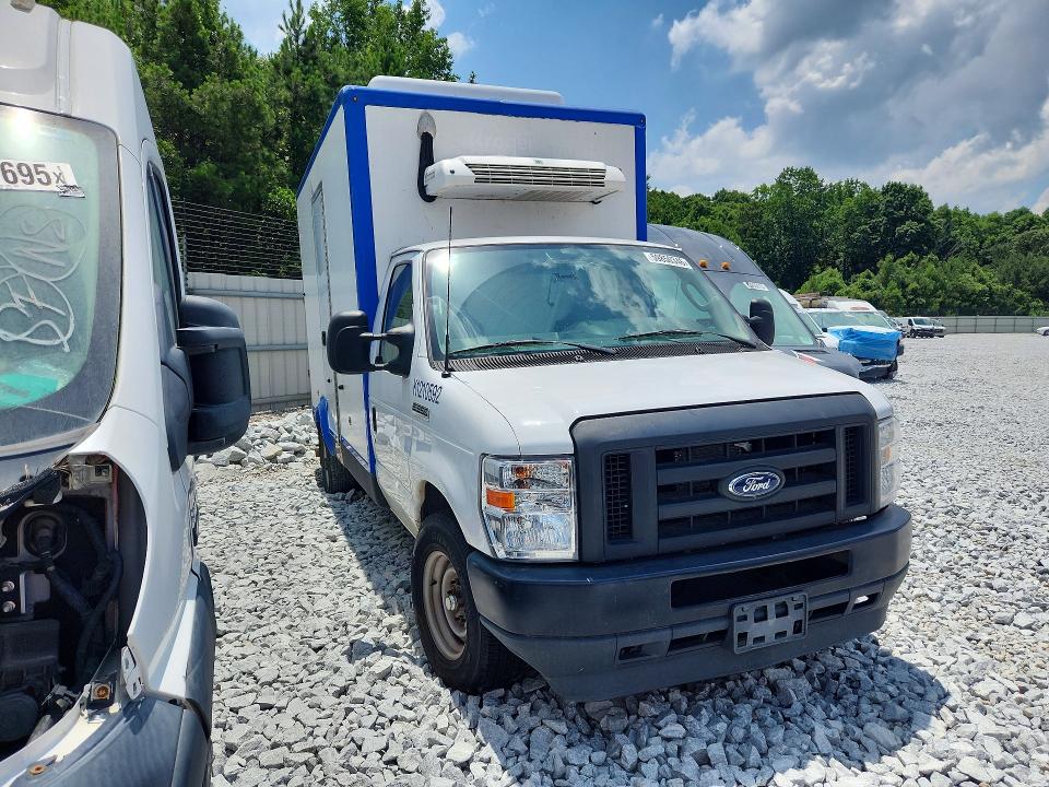 59850346 :رقم المزاد ، 1FDWE3FK8PDD24981 vin ، 2023 Ford E350 مزاد بيع
