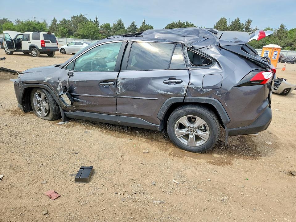 Aukcja sprzedaży 2022 Toyota Rav4, vin: 2T3P1RFV6NW254351, numer aukcji: 61822656