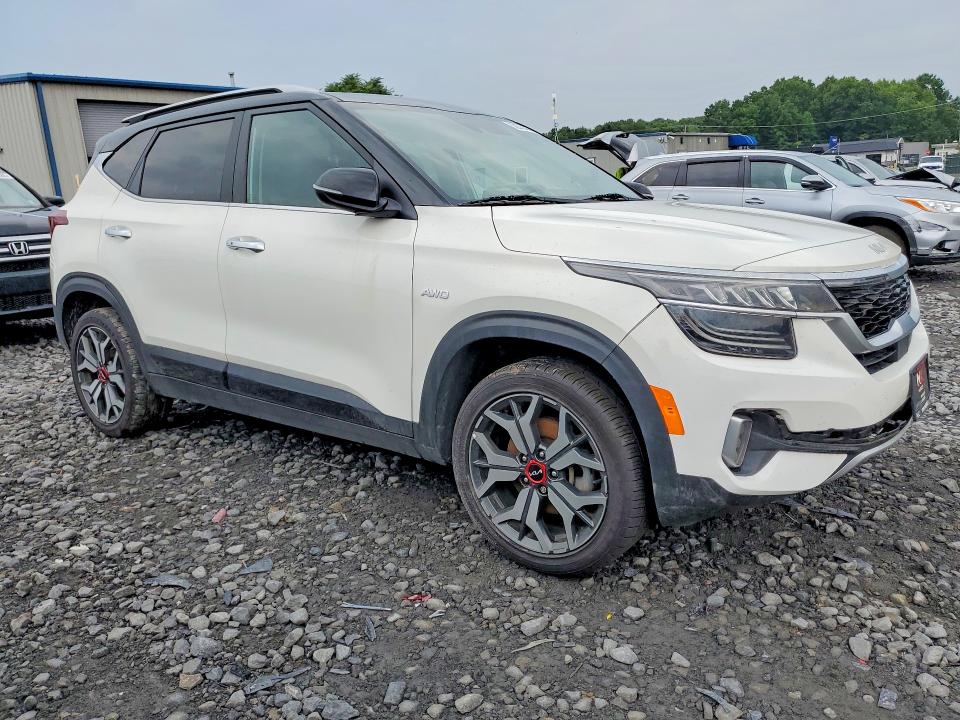 Продажа на аукционе авто 2022 Kia Seltos, vin: KNDETCA27N7275250, номер лота: 62073416