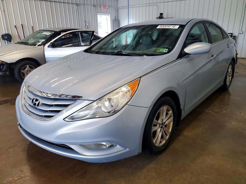 2013 Hyundai Sonata მანქანა იყიდება აუქციონზე, vin: 5NPEB4AC8DH751758, აუქციონის ნომერი: 60009216
