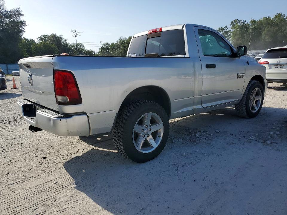 60432606 :رقم المزاد ، 3C6JR6AG0FG559603 vin ، 2015 Ram 1500 مزاد بيع