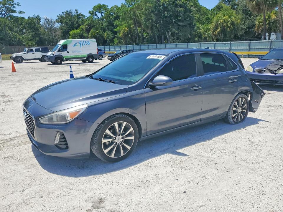 2018 Hyundai Elantra Gt მანქანა იყიდება აუქციონზე, vin: KMHH35LE4JU014682, აუქციონის ნომერი: 61494606