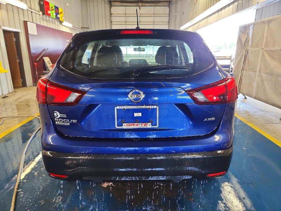 2018 Nissan Rogue Sport მანქანა იყიდება აუქციონზე, vin: JN1BJ1CR1JW250760, აუქციონის ნომერი: 60112596