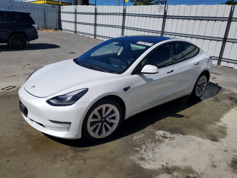 60687096 :رقم المزاد ، 5YJ3E1EA7PF460032 vin ، 2023 Tesla Model 3 مزاد بيع