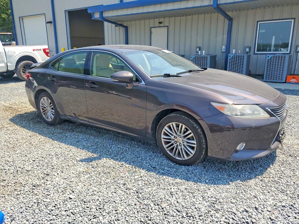 2013 Lexus Es მანქანა იყიდება აუქციონზე, vin: JTHBK1GG1D2024327, აუქციონის ნომერი: 61348146