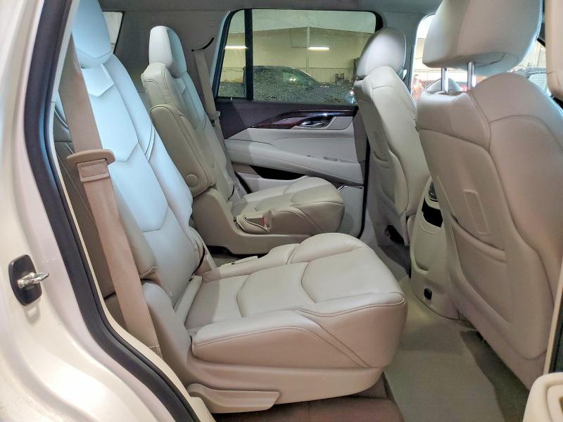 2015 Cadillac Escalade მანქანა იყიდება აუქციონზე, vin: 1GYS4MKJ3FR712284, აუქციონის ნომერი: 60075616
