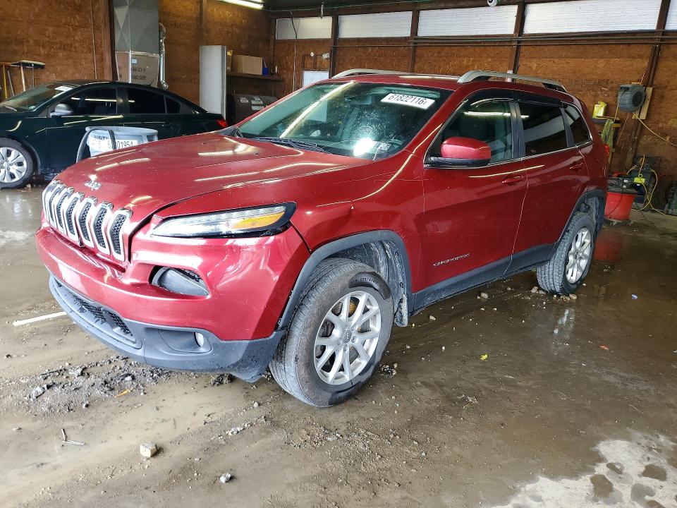 61822116 :رقم المزاد ، 1C4PJMCS4EW114619 vin ، 2014 Jeep Cherokee مزاد بيع