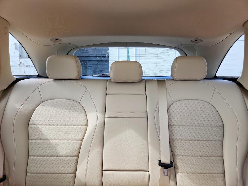 59826946 :رقم المزاد ، WDC0G4KB1KF661449 vin ، 2019 Mercedes-benz Glc مزاد بيع