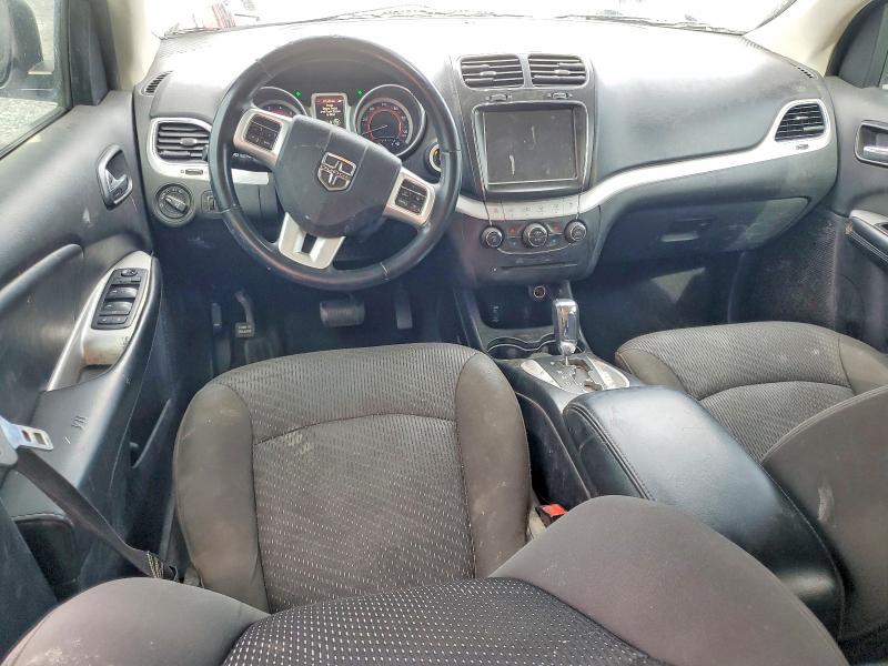 61127686 :رقم المزاد ، 3C4PDCBB2JT475141 vin ، 2018 Dodge Journey مزاد بيع