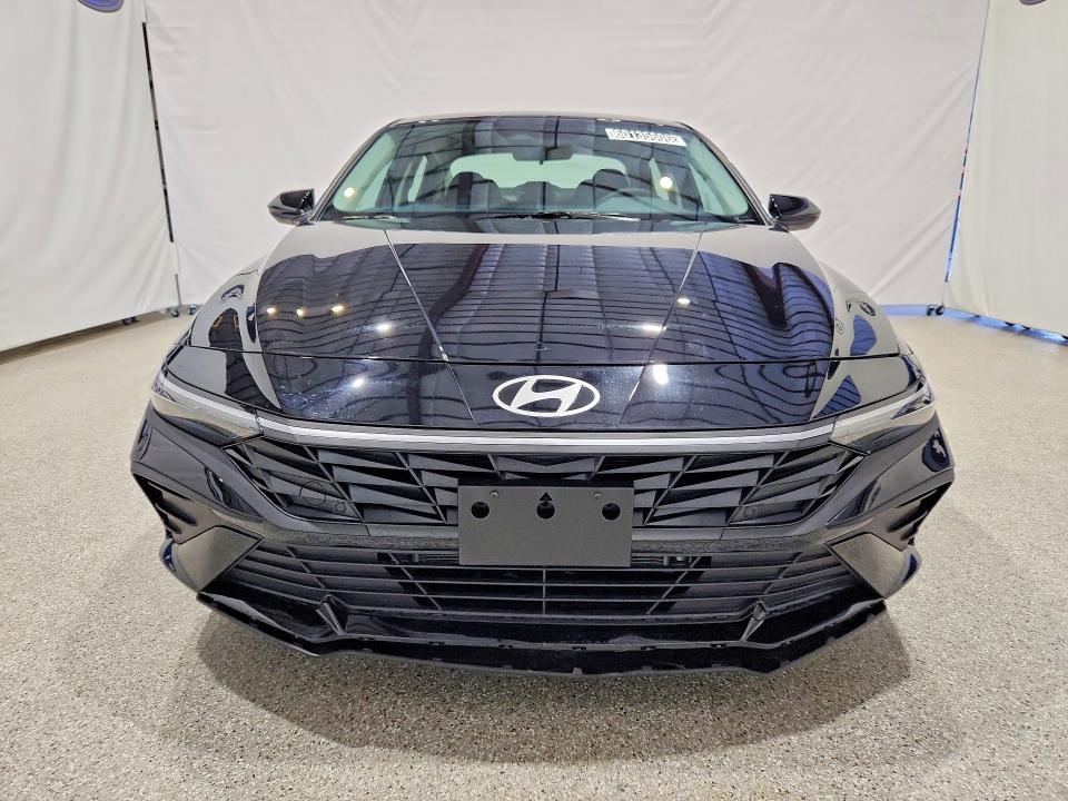 2026 Hyundai Elantra Hybrid მანქანა იყიდება აუქციონზე, vin: KMHLM4DJ5TU209321, აუქციონის ნომერი: 60135606