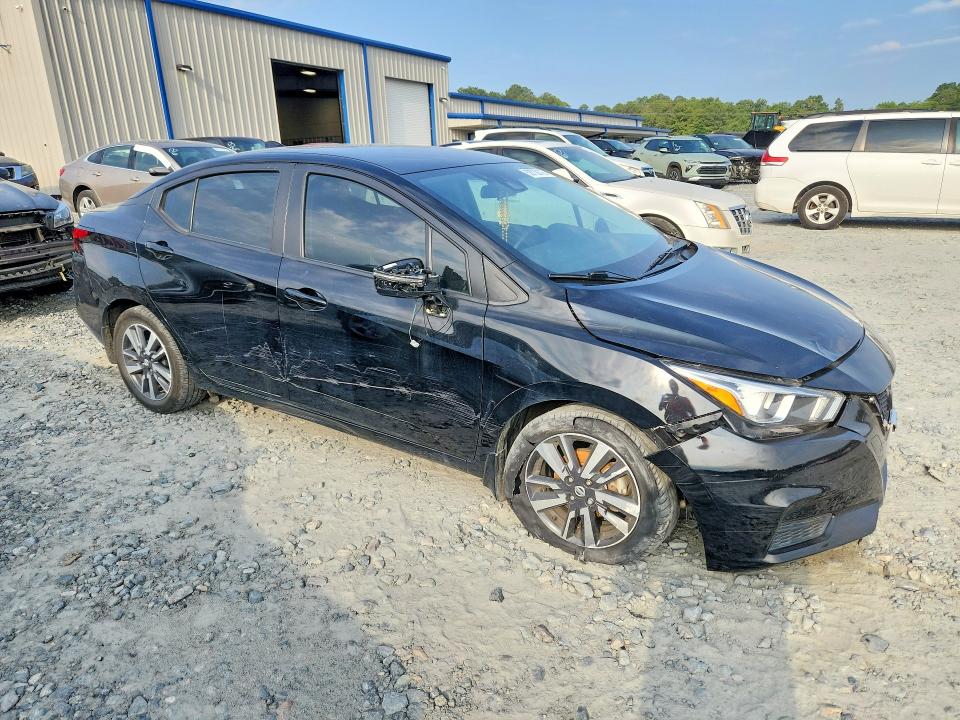 58739176 :رقم المزاد ، 3N1CN8EV0ML893817 vin ، 2021 Nissan Versa مزاد بيع
