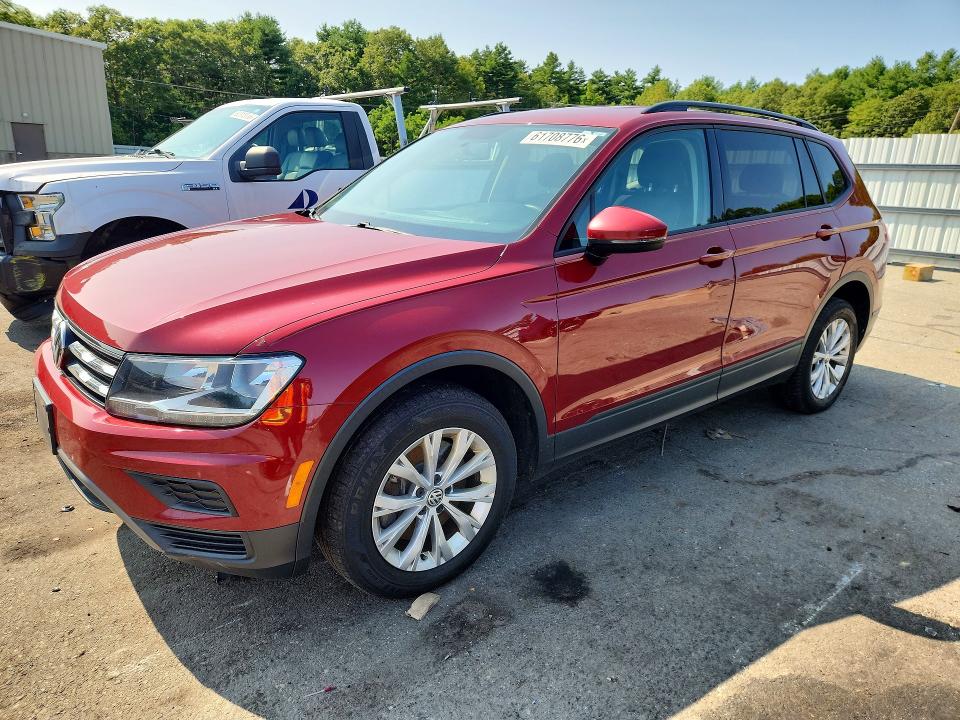 66678976 :رقم المزاد ، 3VV1B7AX8JM056156 vin ، 2018 Volkswagen Tiguan مزاد بيع
