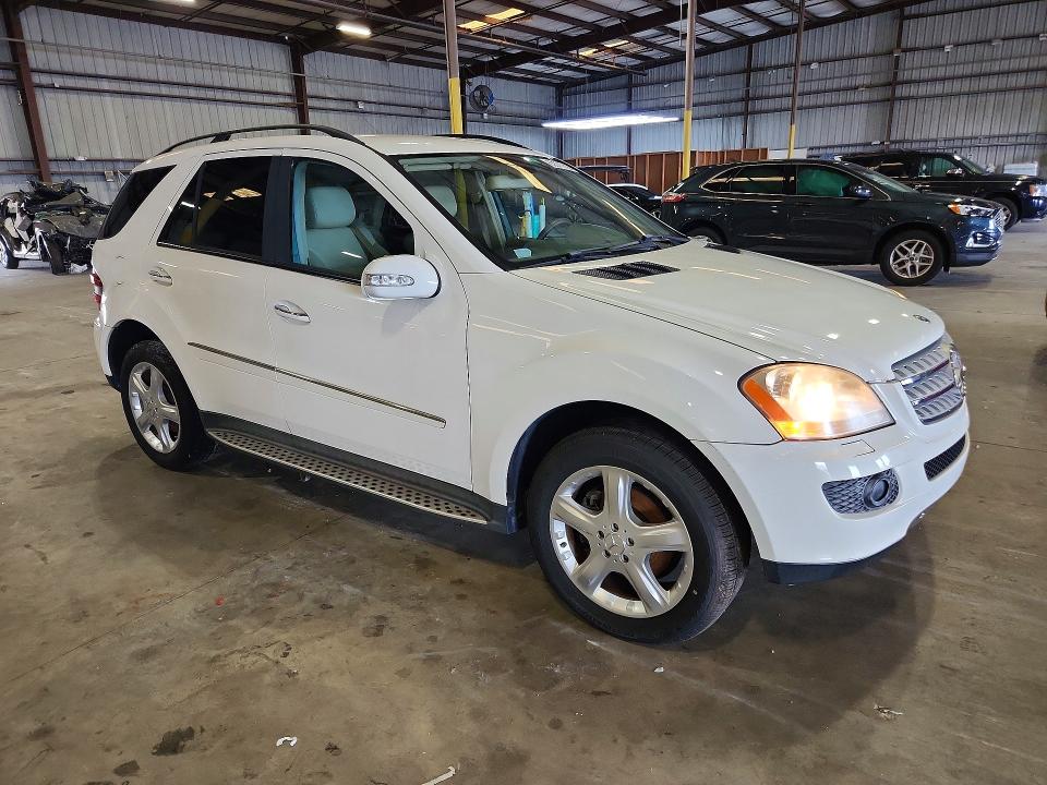 2007 Mercedes-benz Ml მანქანა იყიდება აუქციონზე, vin: 4JGBB86E97A233993, აუქციონის ნომერი: 63571716