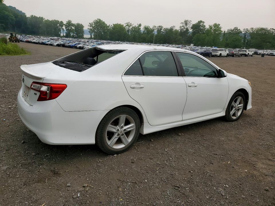 Продажа на аукционе авто 2013 Toyota Camry, vin: 4T1BF1FK3DU652479, номер лота: 61322806