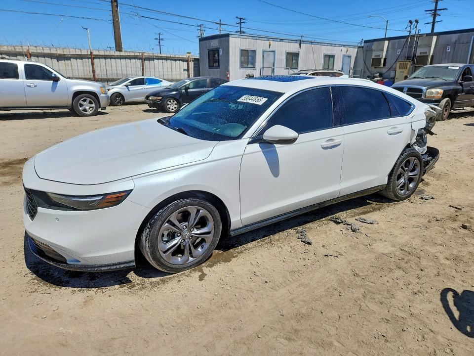 59844866 :رقم المزاد ، 1HGCY2F6XRA090635 vin ، 2024 Honda Accord مزاد بيع