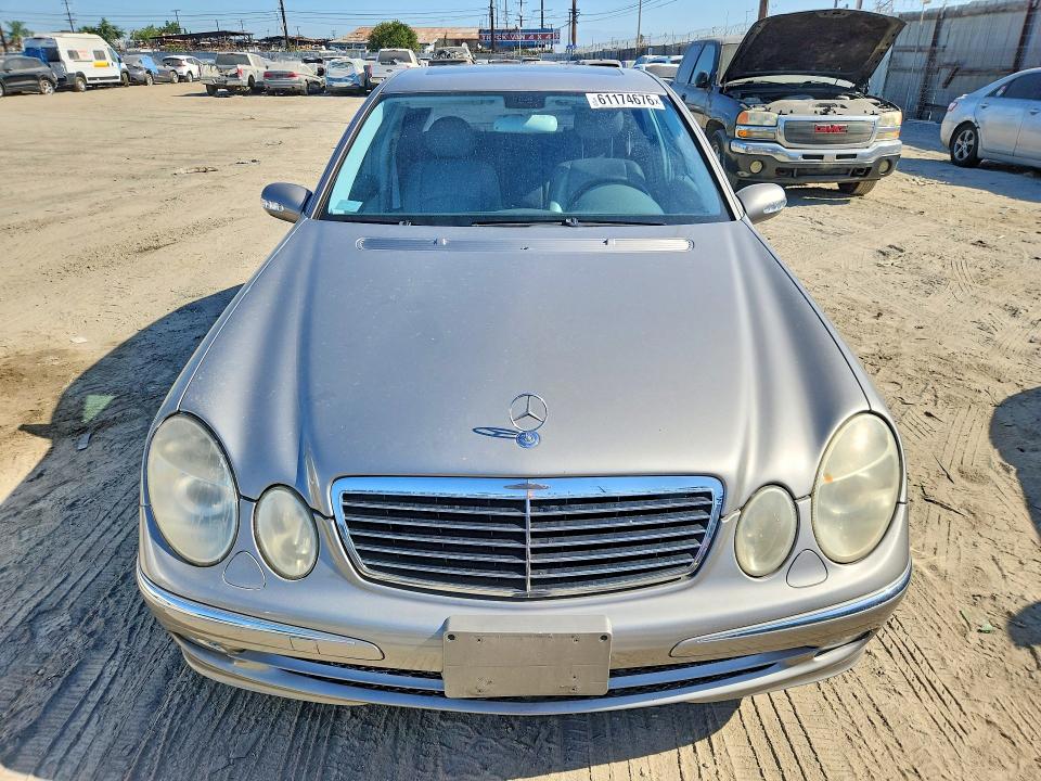 Продаж на аукціоні авто 2004 Mercedes-benz E, vin: WDBUF70J64A423827, номер лоту: 61174676