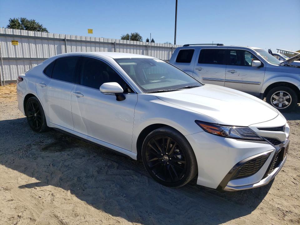 Продажа на аукционе авто 2021 Toyota Camry, vin: 4T1K61AK9MU541054, номер лота: 62748196
