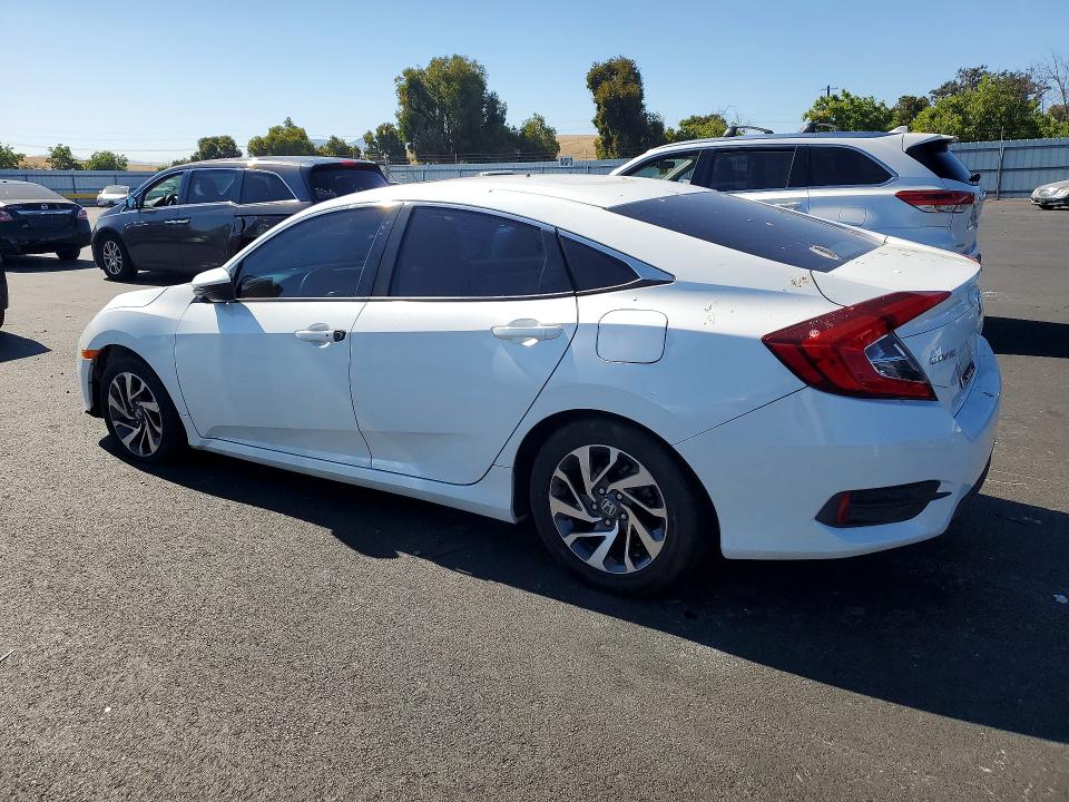 Продаж на аукціоні авто 2016 Honda Civic, vin: 2HGFC2F70GH546922, номер лоту: 61049946