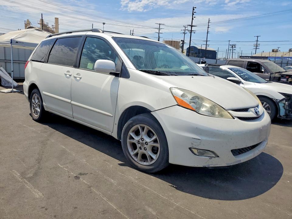 Продажа на аукционе авто 2006 Toyota Sienna, vin: 5TDZA22CX6S536094, номер лота: 61408456