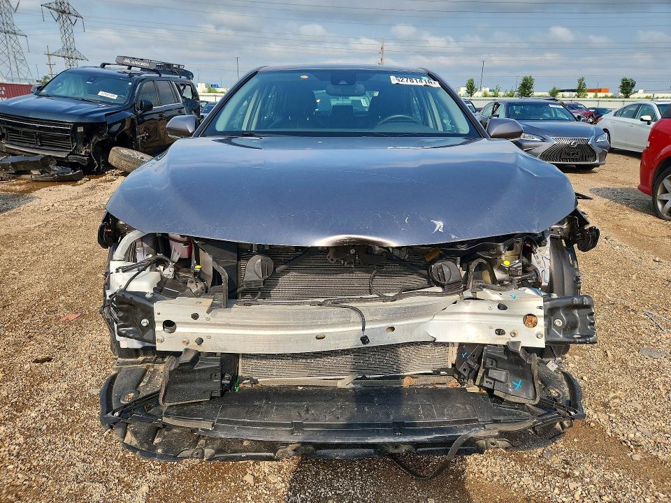 2020 Toyota Camry მანქანა იყიდება აუქციონზე, vin: 4T1F11AK8LU883304, აუქციონის ნომერი: 62781416